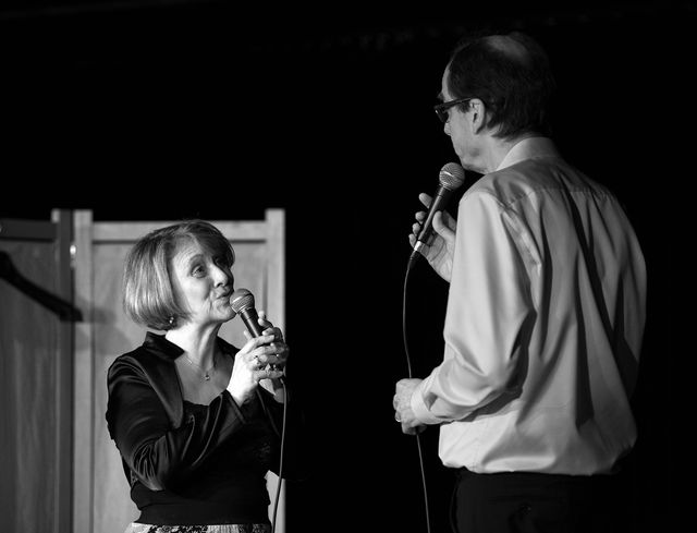 Monique et Dominique chantent ensemble